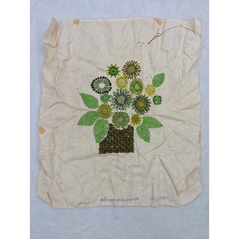 1970s Paragon NeedleCraft # 0114 Avocado Green Flowers On 100% Linen Unfinished